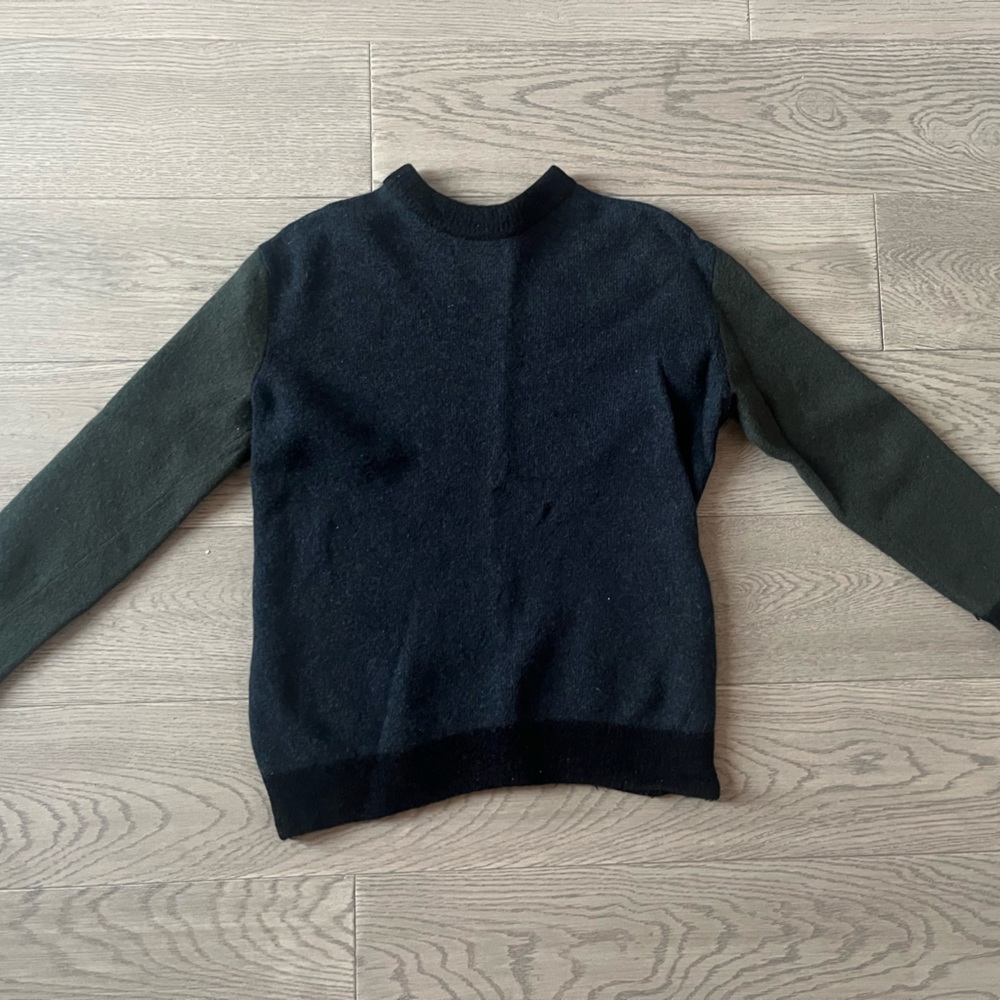 Cos wool sweater, navy green and black mens size XS